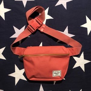 Herschel Fifteen Hip Pack